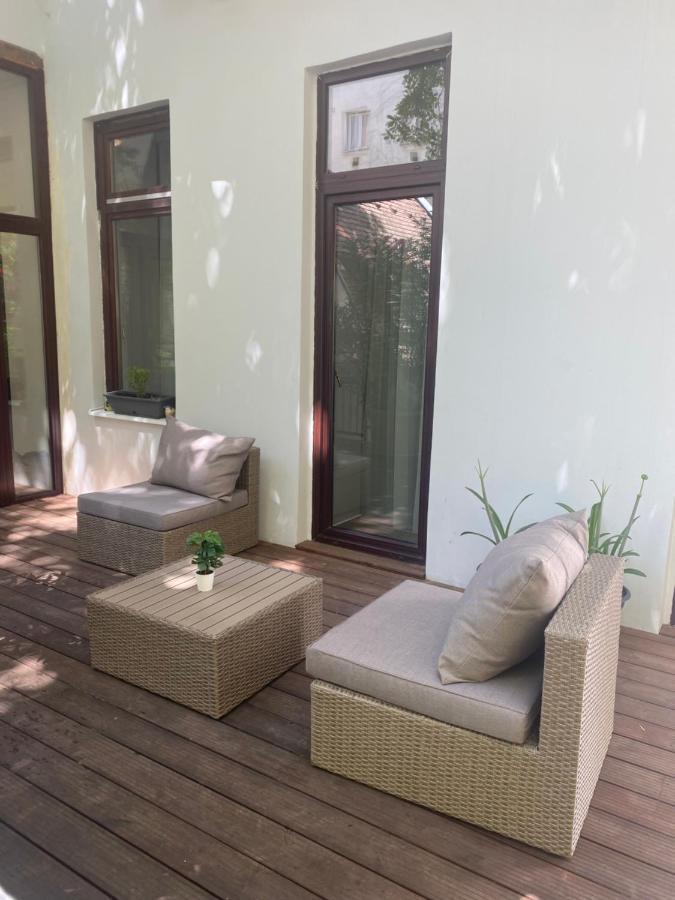 Varalja Home Будапеща Екстериор снимка