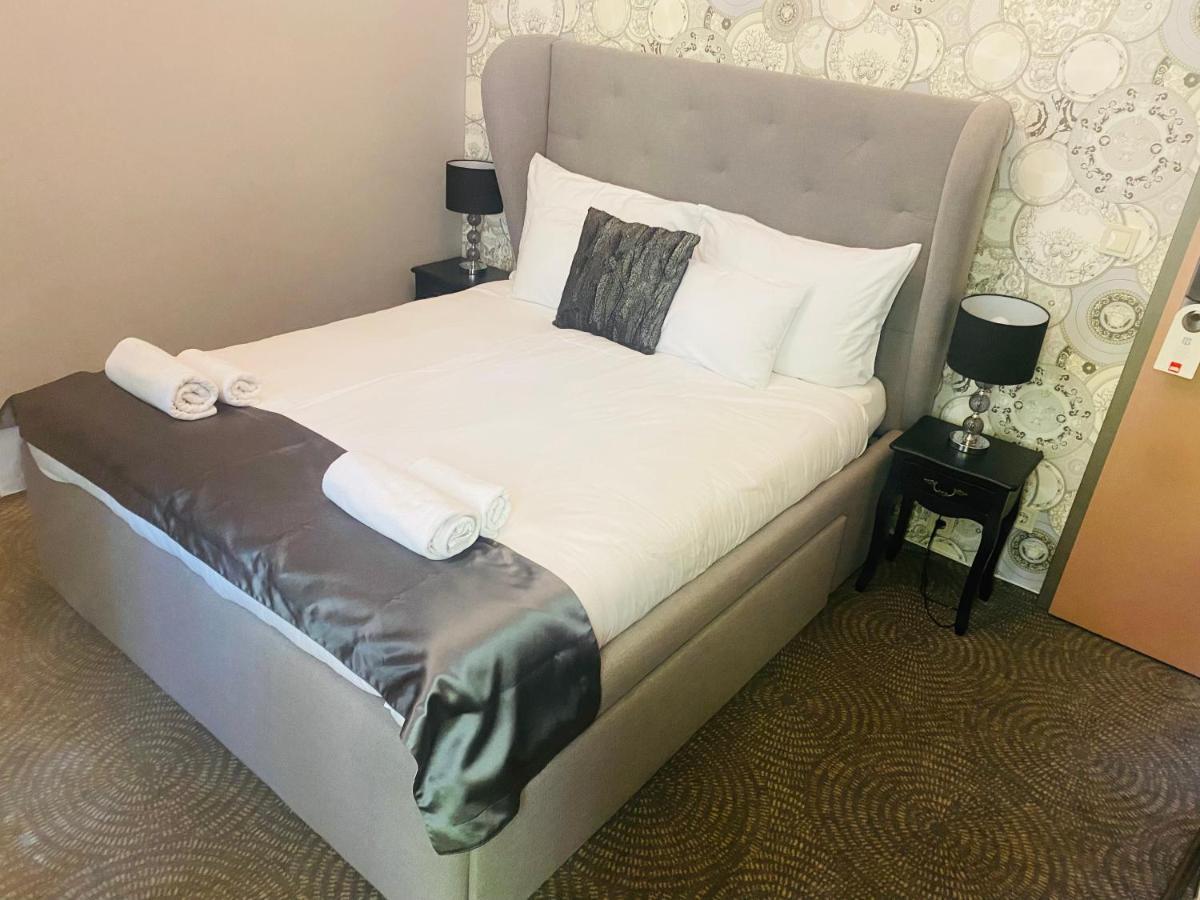 Varalja Home Будапеща Екстериор снимка