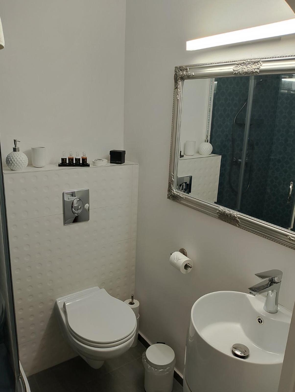 Varalja Home Будапеща Екстериор снимка